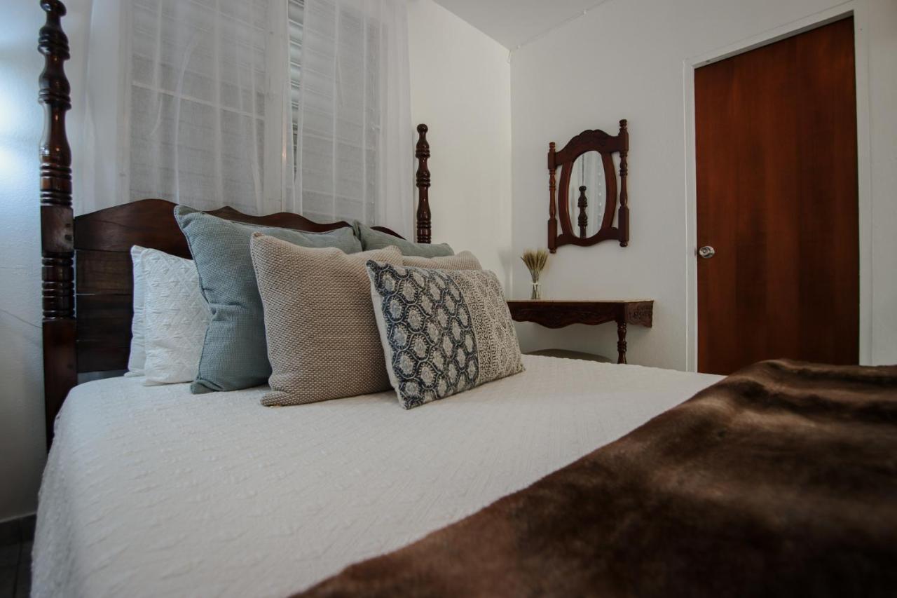 Hacienda Tres Casitas Guest House Cabo Rojo Exterior photo