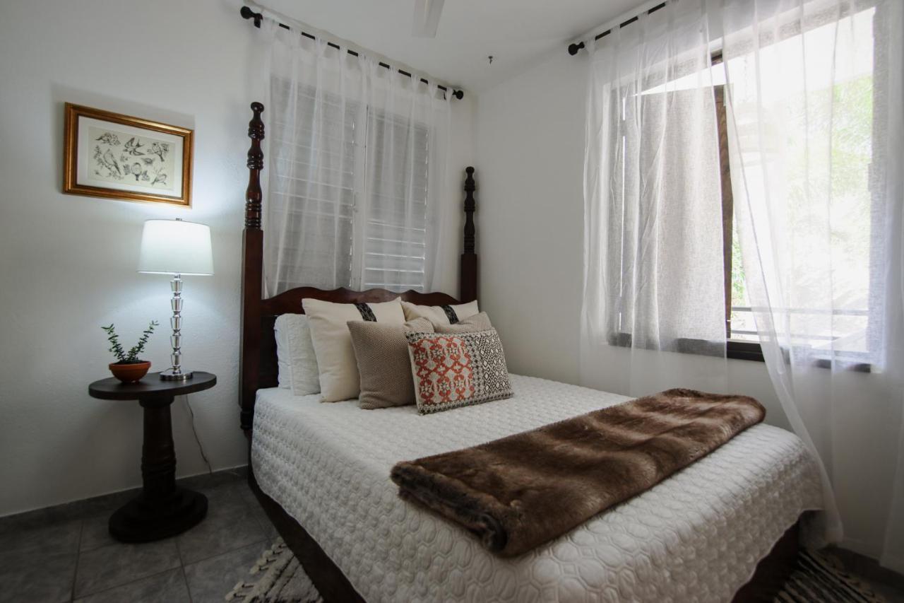 Hacienda Tres Casitas Guest House Cabo Rojo Exterior photo